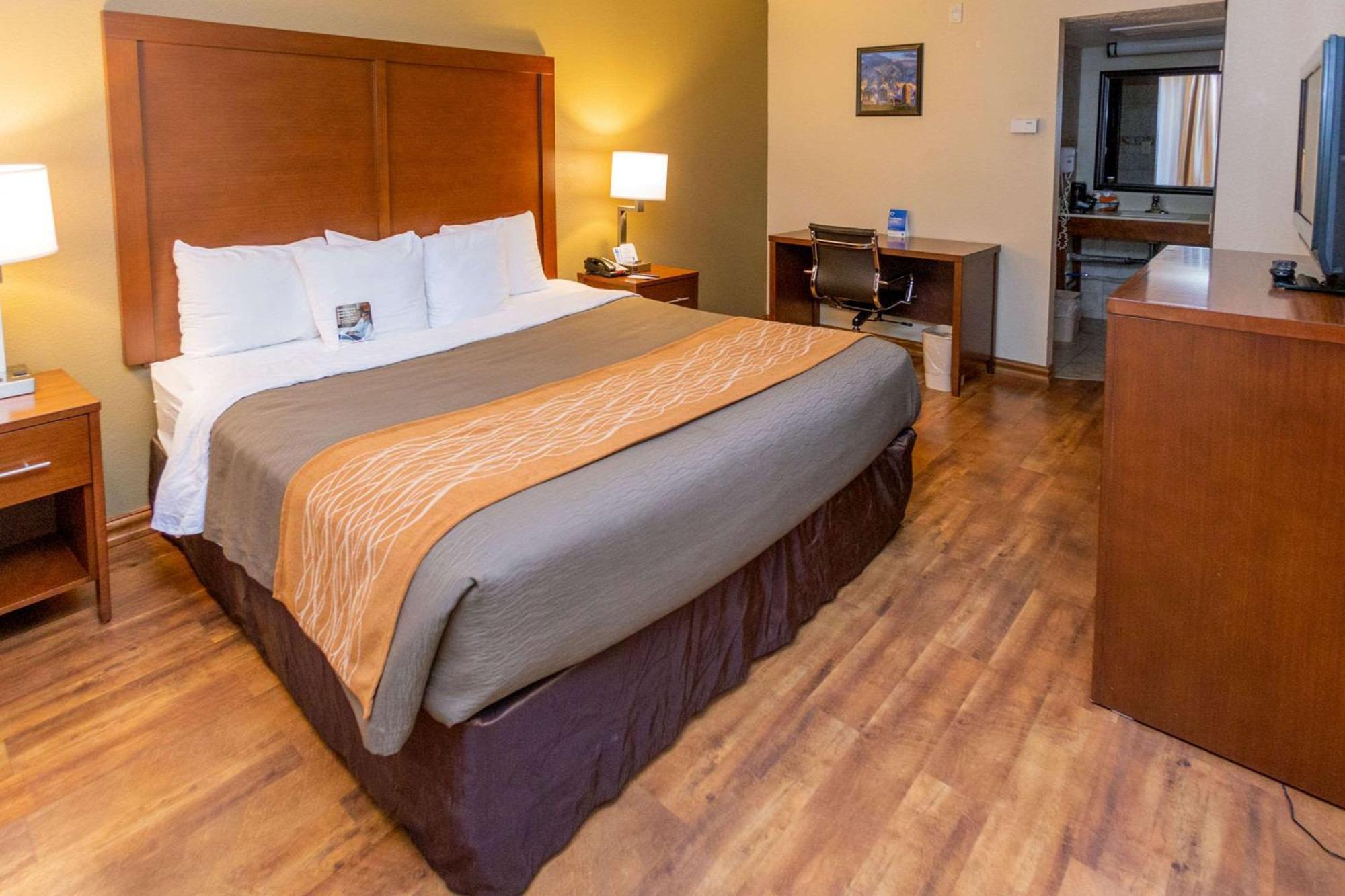 Comfort Downtown Inn 2*