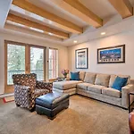 Ski-Inandski-Out Solitude Condo With Rooftop Hot Tub!