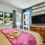 Pet-Friendly Apt 3 Mi To Downtown Salt Lake City!