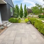 Prime Location Home With Hot Tub L Midtown
