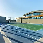 2 Bed 2 Bath Delta Salt Palace Gym King Bed