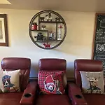 Guest Suite At The Red House Basement Attached With Private Entrance