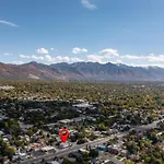 The Barber Loft-Close To Downtown 35 Mins To Ski