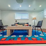Large Home Centrally Located Near Airport And Dt Slc