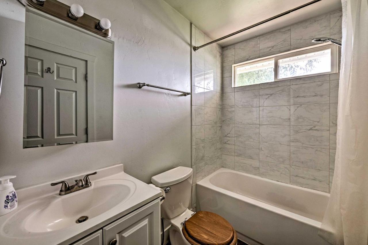 Cozy Salt Townhouse - Close To Downtown! *