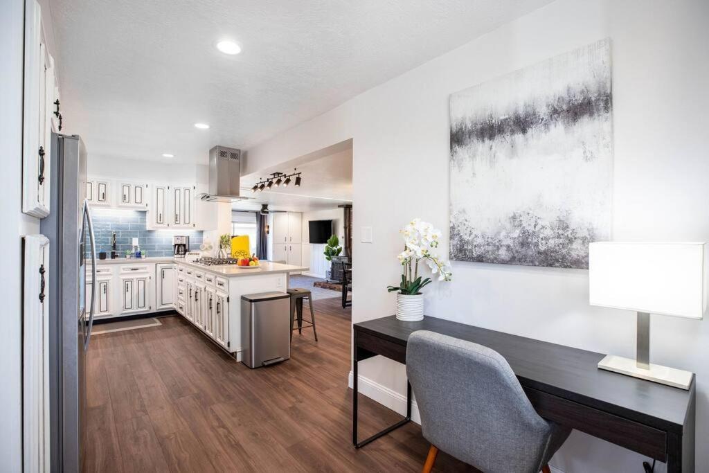 Modern Slc Only Mins Downtown & Airport Salt Lake City