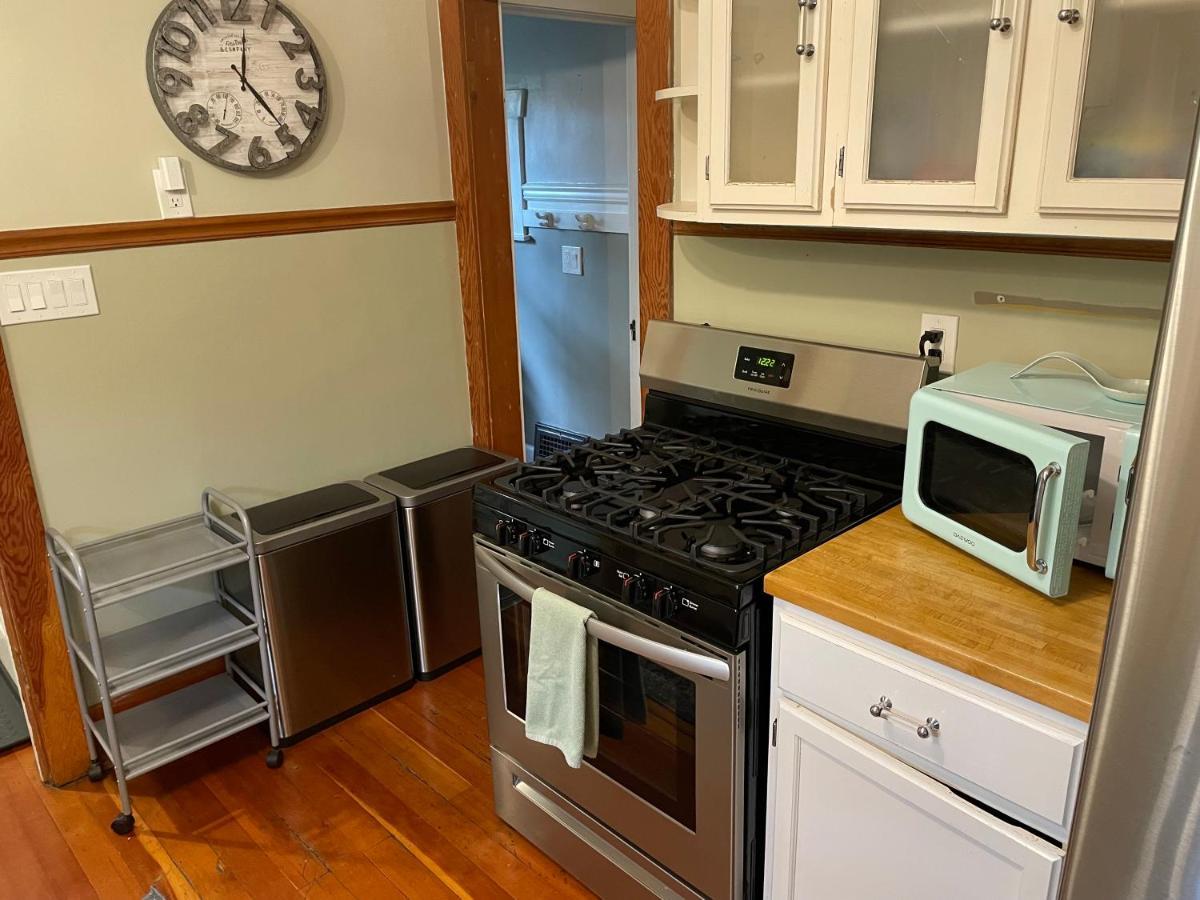 Casa de férias 3bd Downtown Slc - Hot Tub - Sauna-fast Wifi Salt Lake City