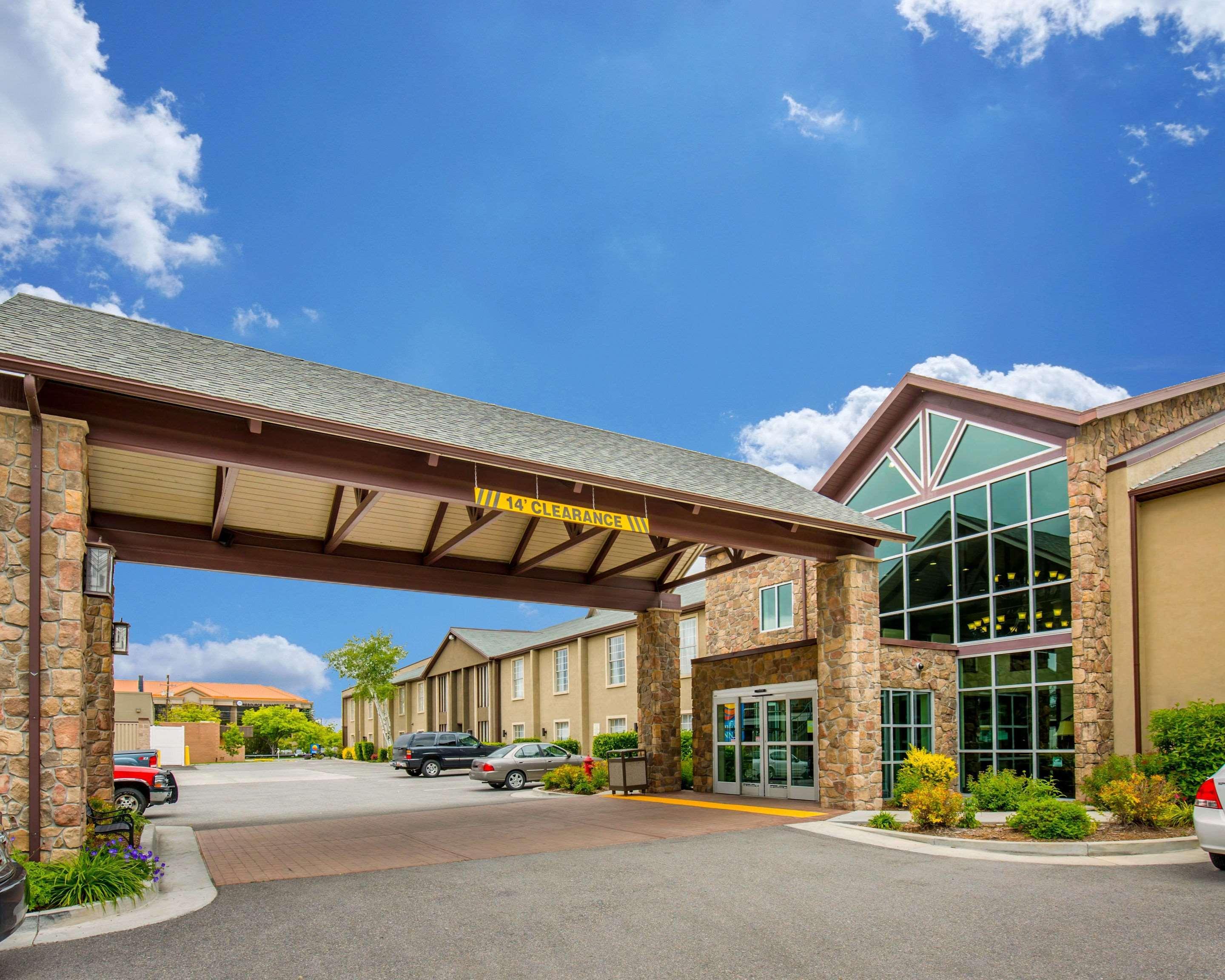 Comfort Downtown Inn 2*