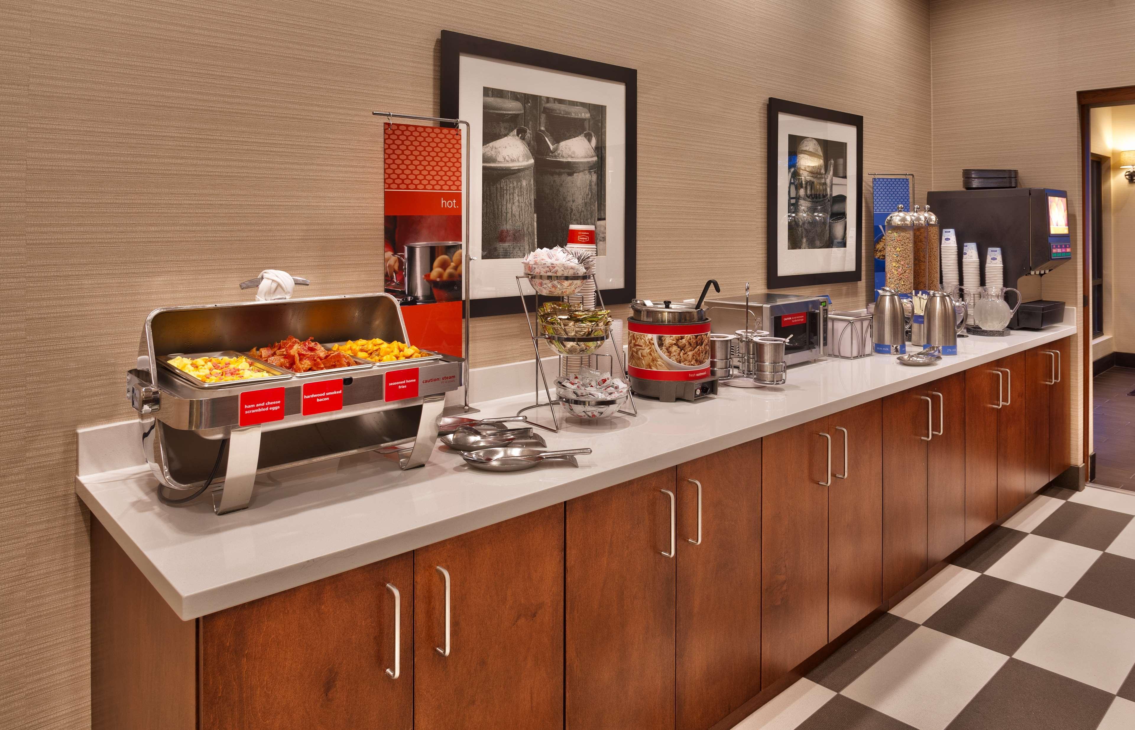 Hotel Hampton Salt Downtown 3*