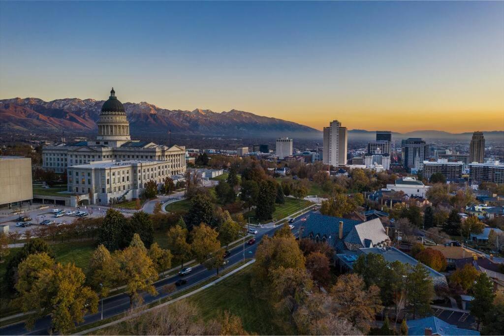 Stunning View, Frank Lloyd Wright Inspired Home! * Salt Lake City