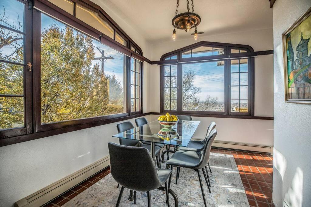 Stunning View, Frank Lloyd Wright Inspired Home! Villa Salt Lake City