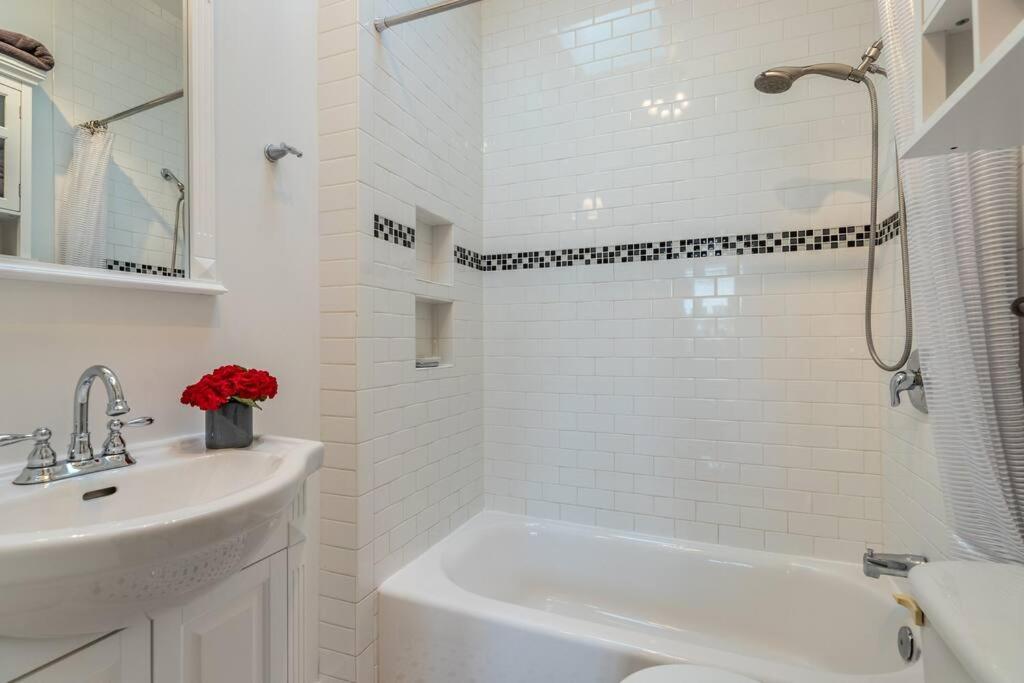 Villa New Contemporary Historical Unit From, 5 Star Host