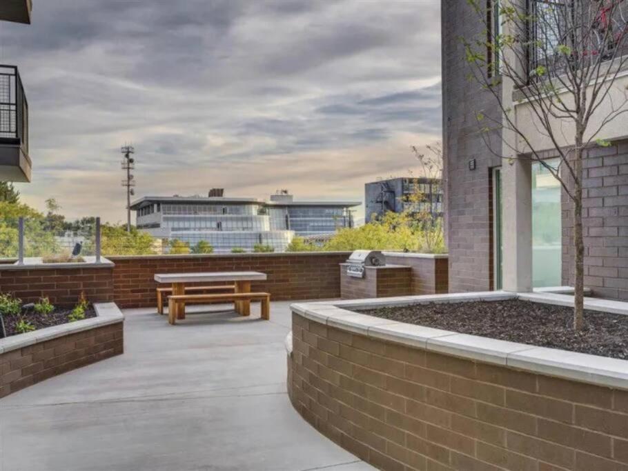 Urban Oasis In The Center Of Slc Apartment Salt Lake City