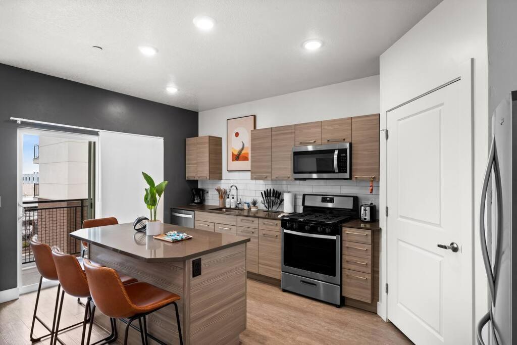 Urban Oasis In The Center Of Slc Apartment *