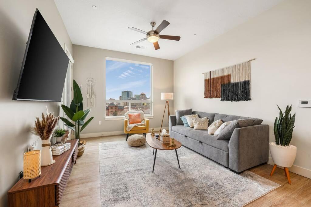 King Bd - View - Downtown Walking Paradise * Salt Lake City