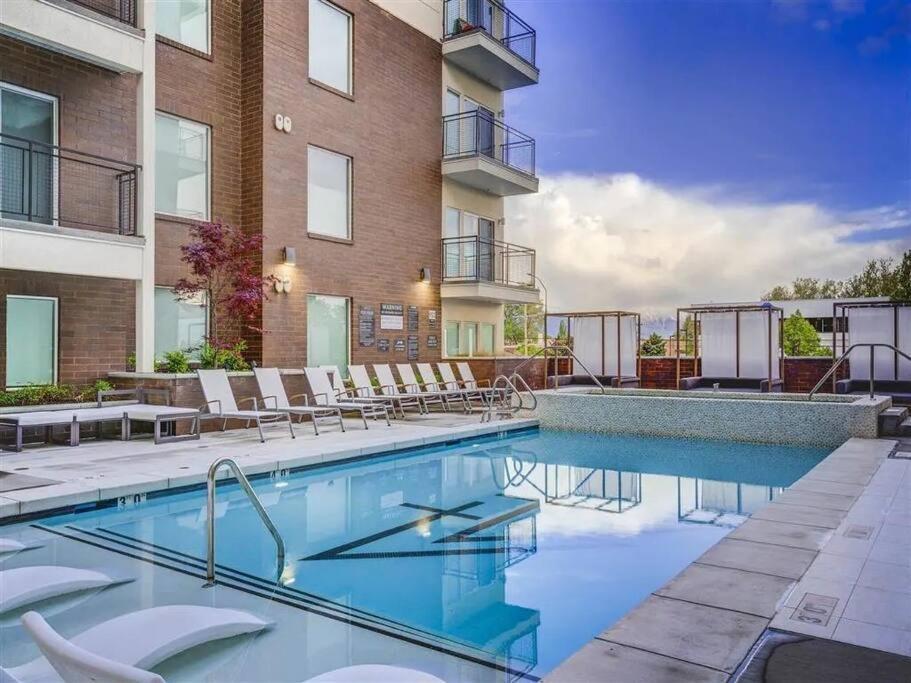 Apartment Urban Oasis In The Center Of Slc Salt Lake City
