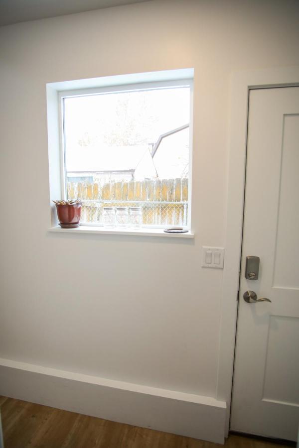 Life Elevated Loft: Bright, Prime Location + Sauna Guest house *