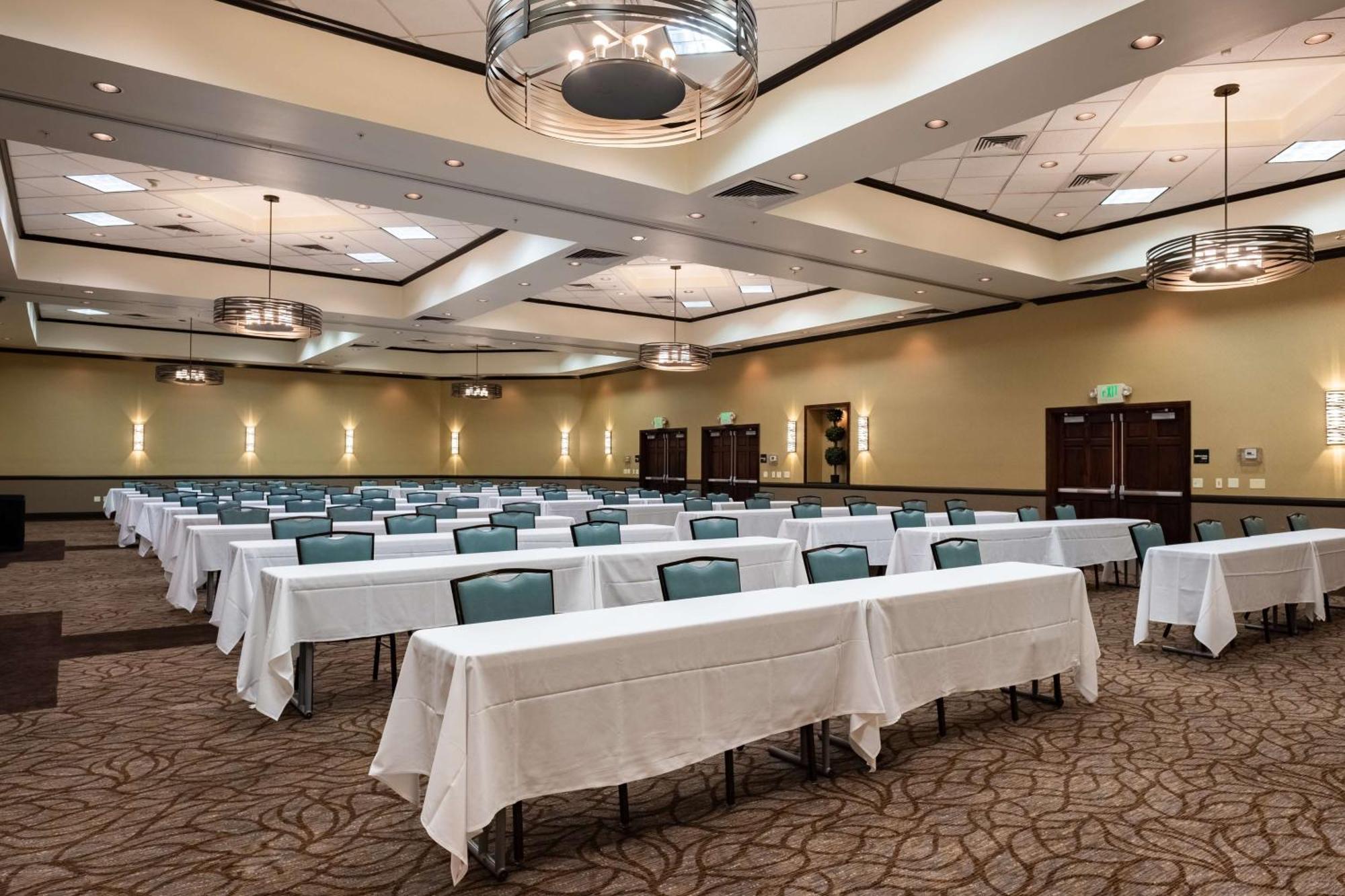 Hampton & Salt Airport Hotel Salt Lake City