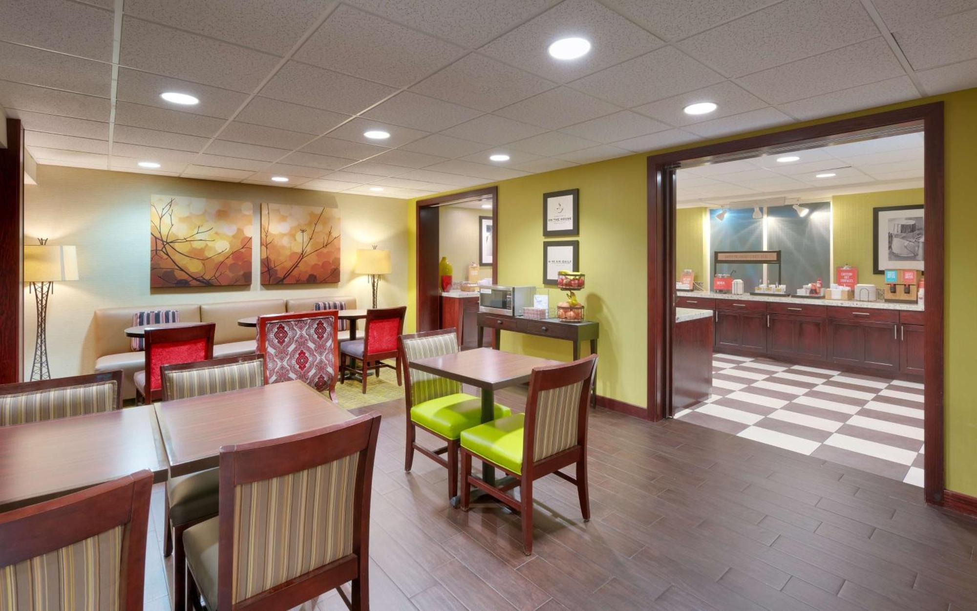 Hotel Hampton Salt 3*