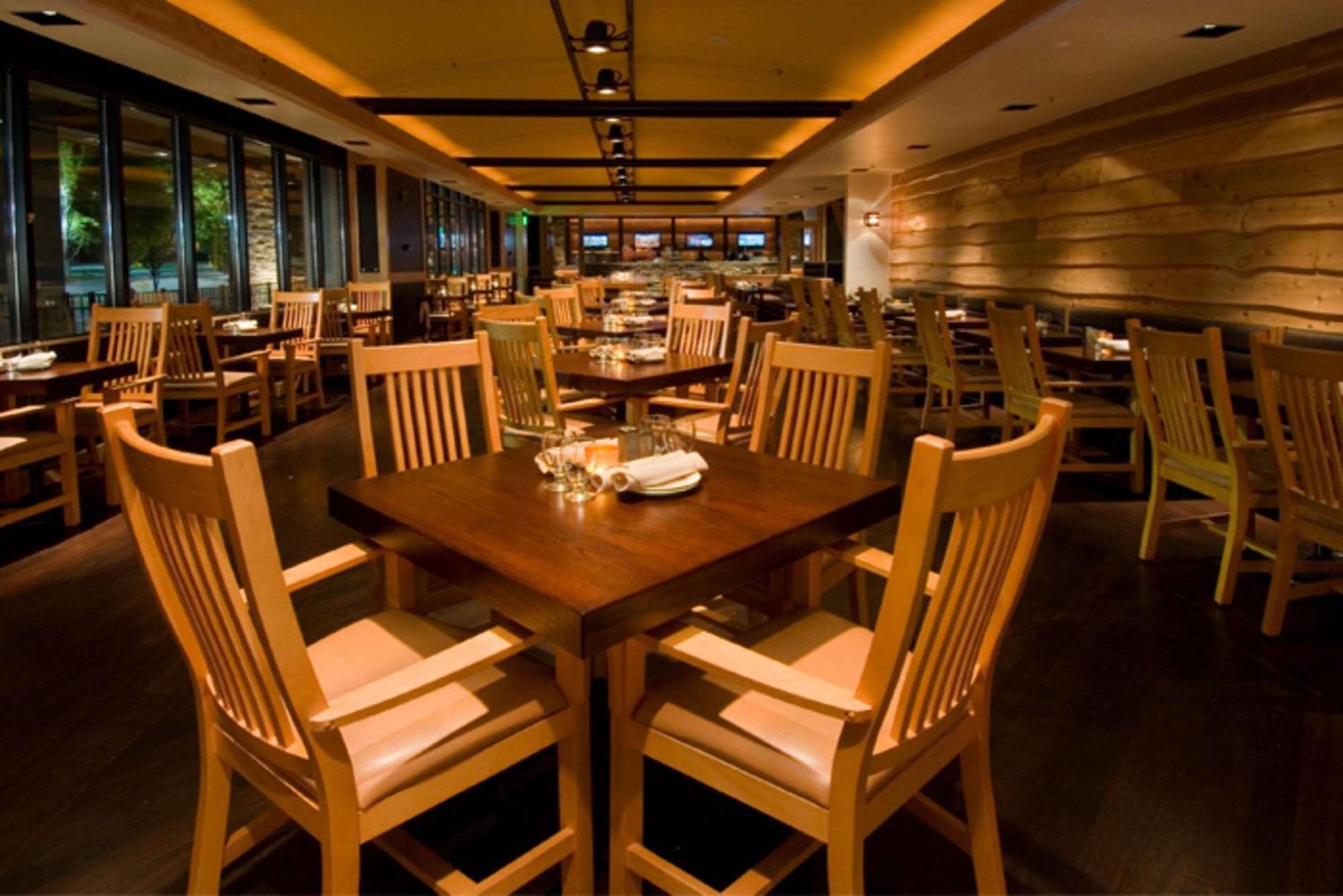 Radisson Salt Downtown Hotel