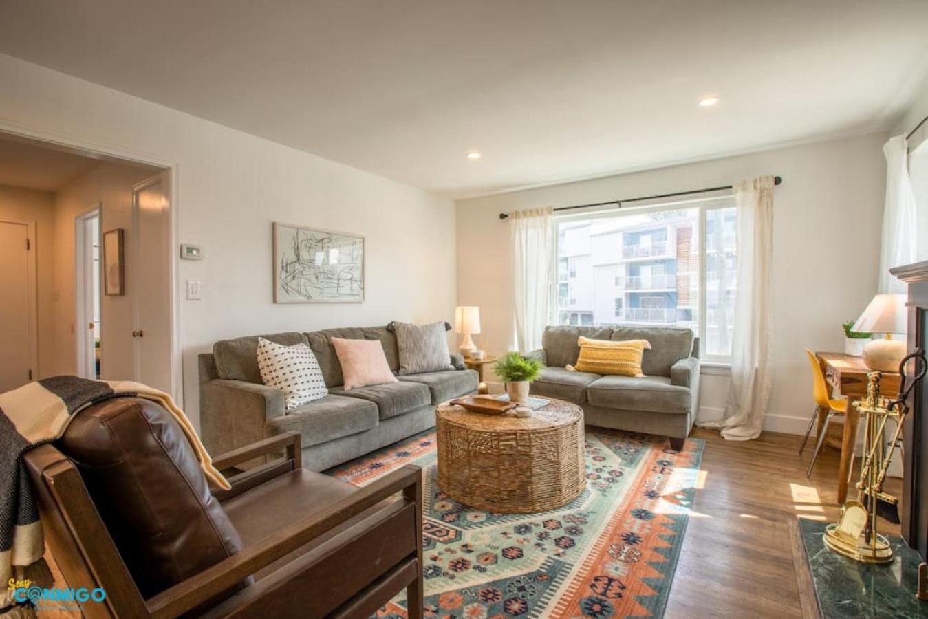 Apartment 239 Center Place