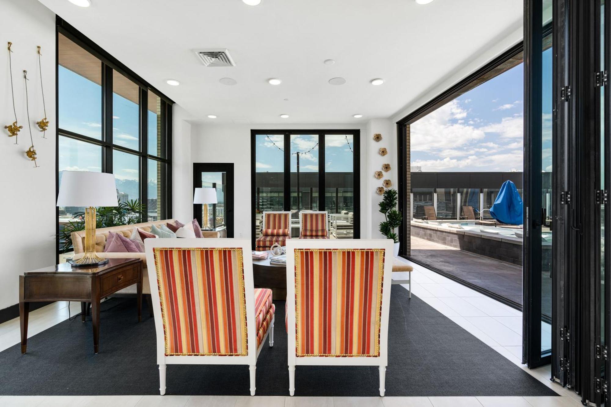 Apartment Downtown Slc Luxury 1bd 1ba - Pool Hottub 24hrgym