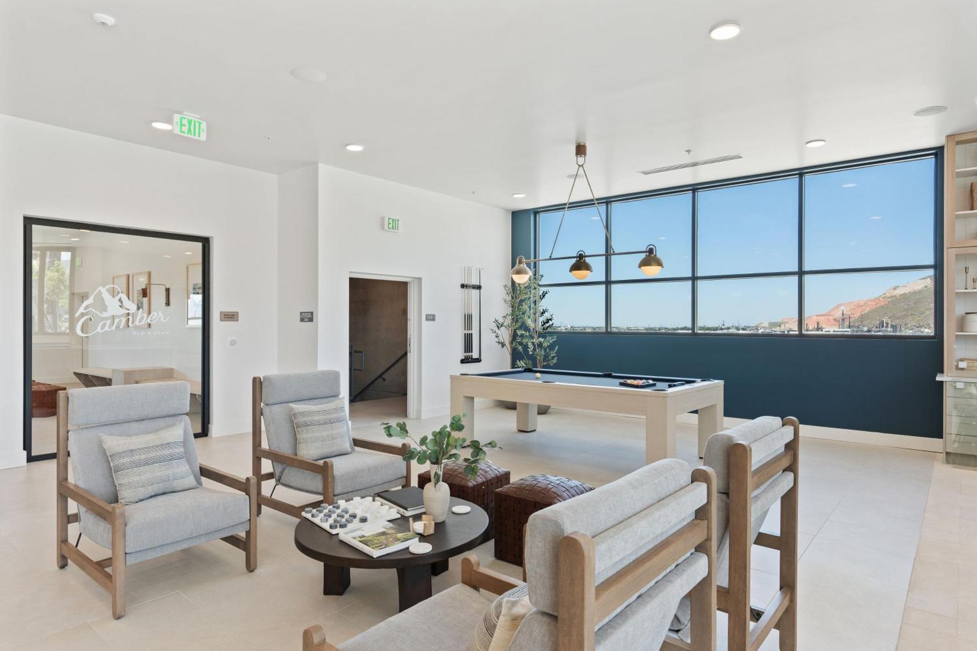 Designer 1br With Pool And Htub * Salt Lake City