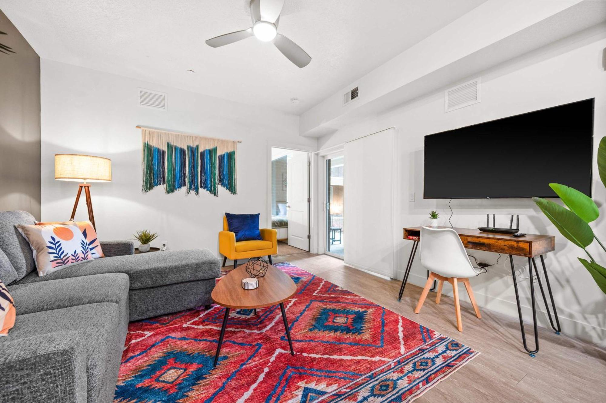 Apartment Scenic Slc W Pool & Gym