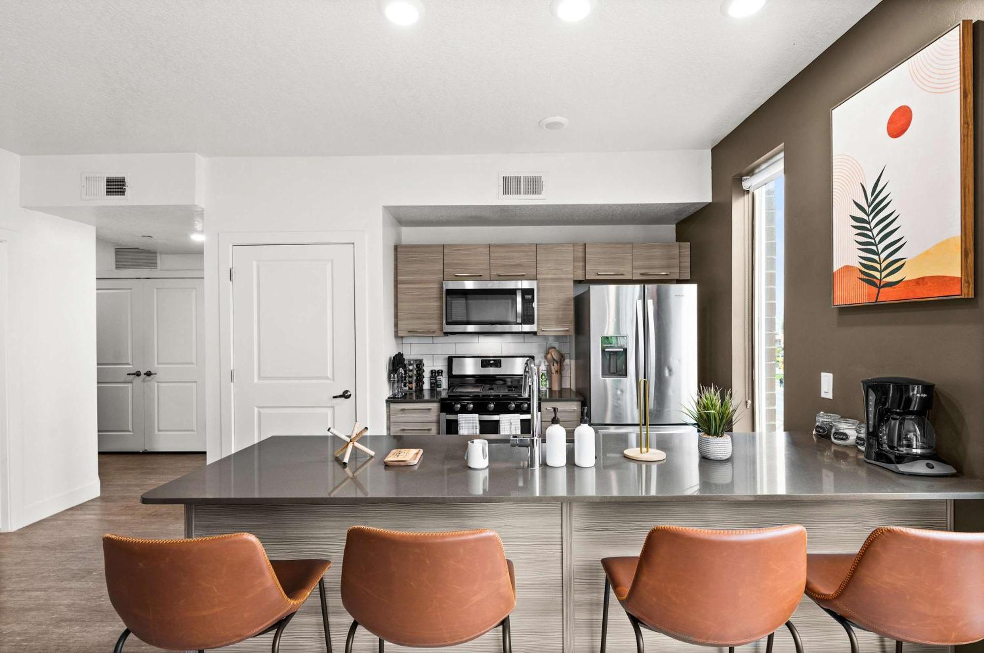 Luxury Slc With Stunning Views
