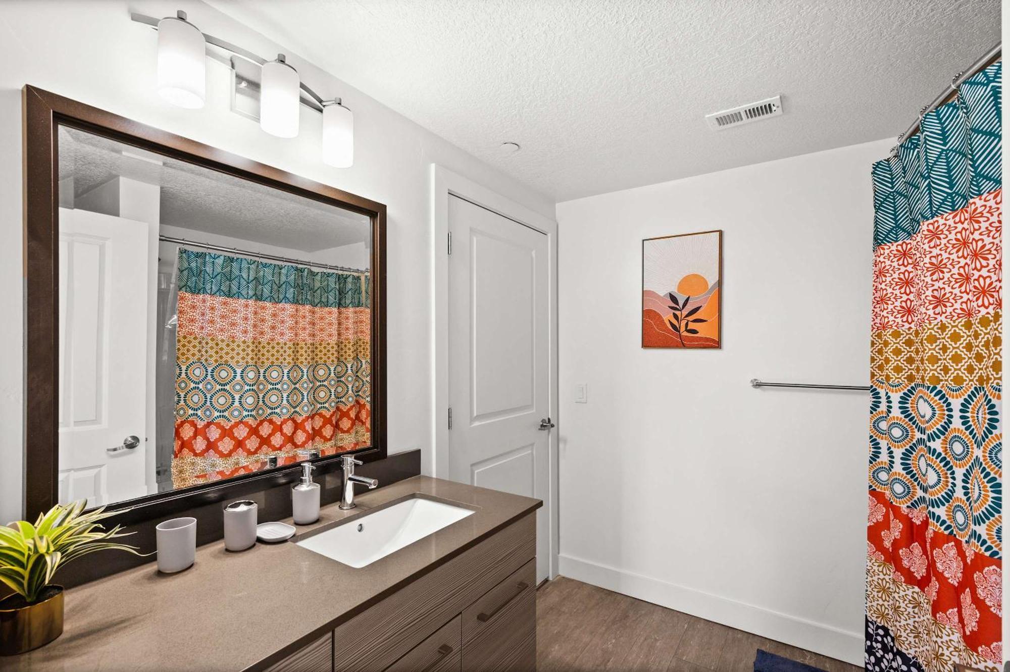 Luxury Slc With Stunning Views Apartment *
