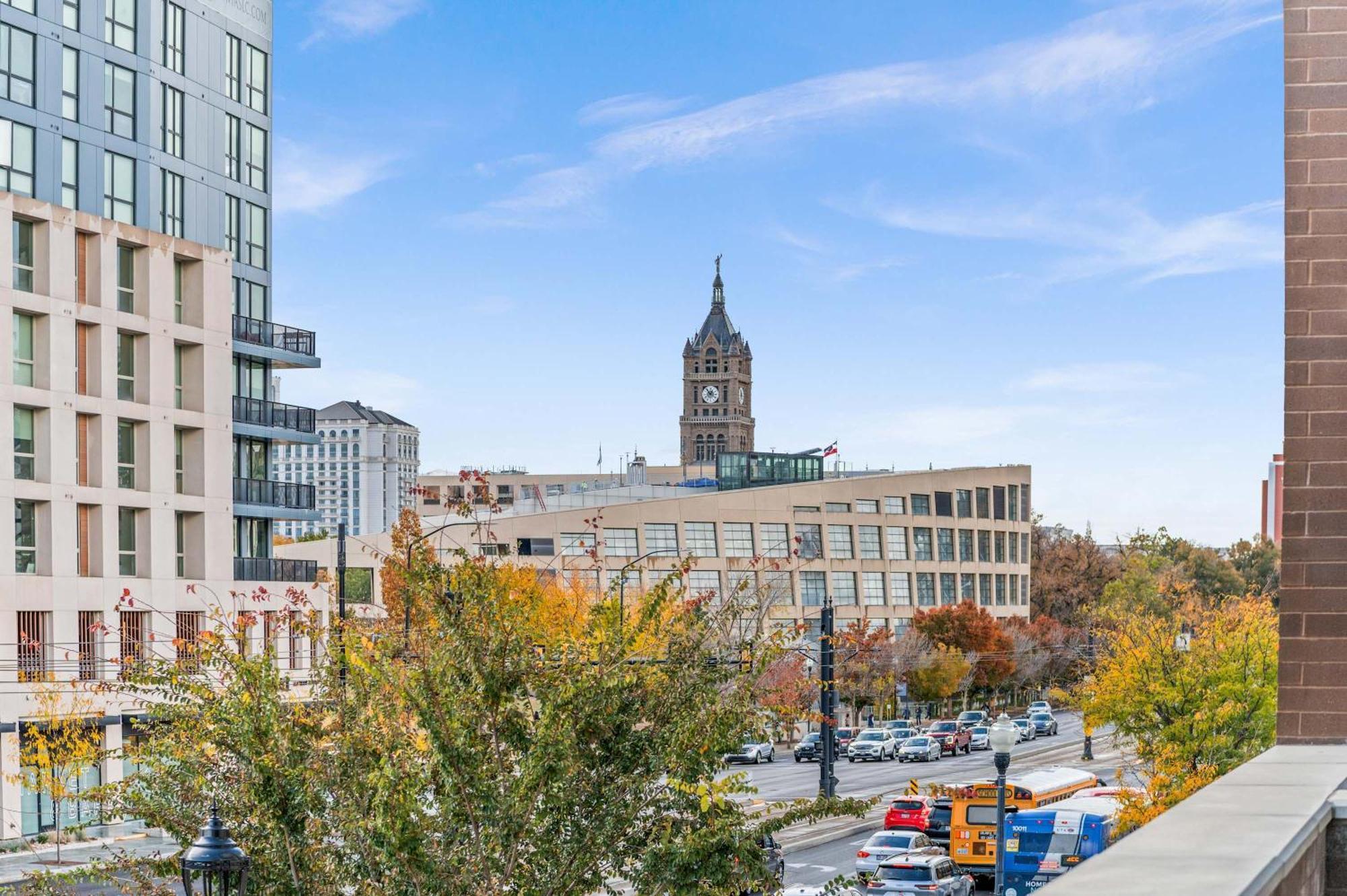 Luxury Slc With Stunning Views