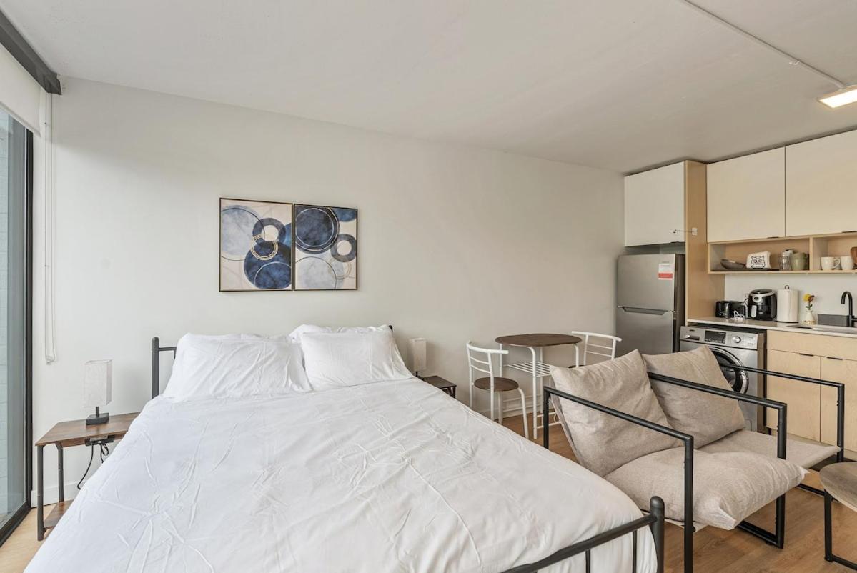 Apartment Downtown - Gym - Parking - Petsok Salt Lake City