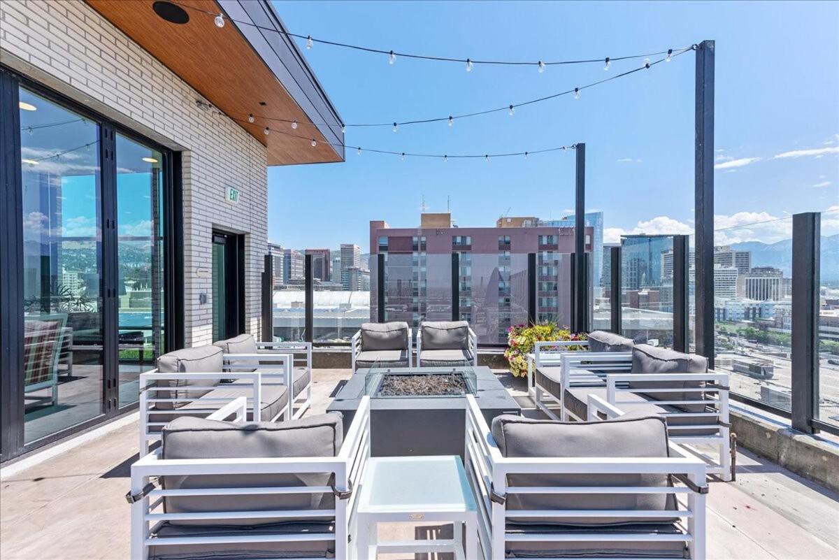 Apartamento Center - 10th Floor - Rooftop Pool - Hot Tub