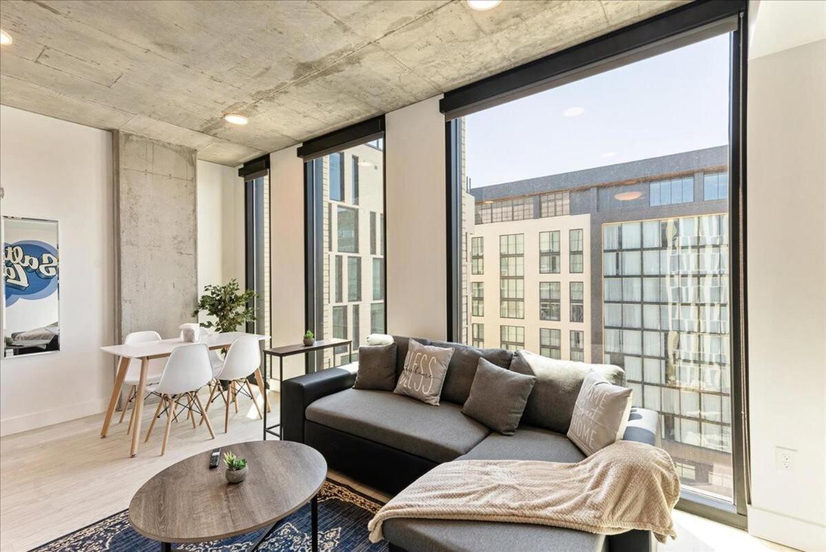 Downtown Lux Bldg - Rooftop Pool-hottub - King Bed Salt Lake City