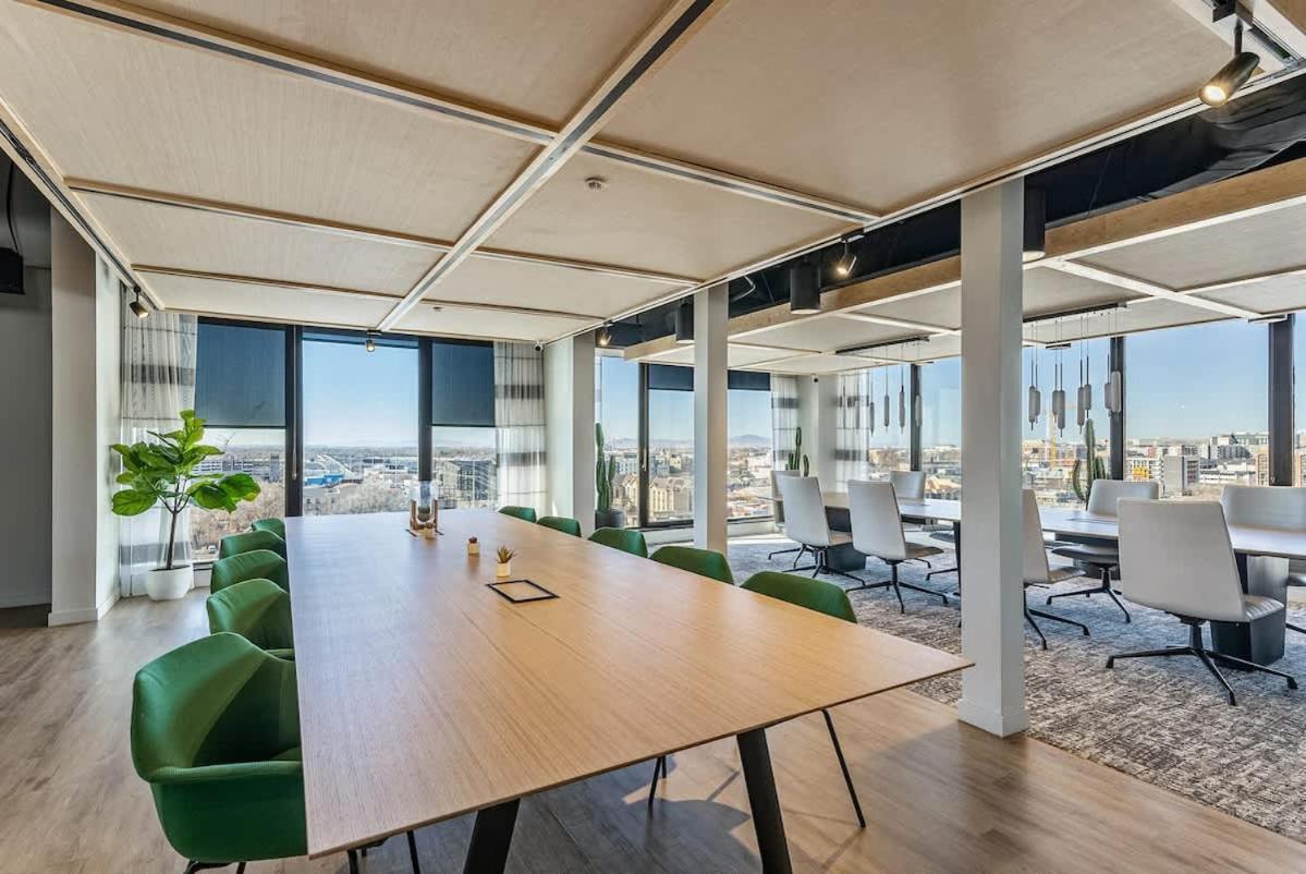 Apartment Dt Gym Pool Table 12th Floor Parking *