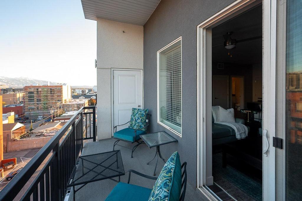 Convention Ctr - Stylish 2bd,2ba With Pool,gym And Hot Tub * Salt Lake City