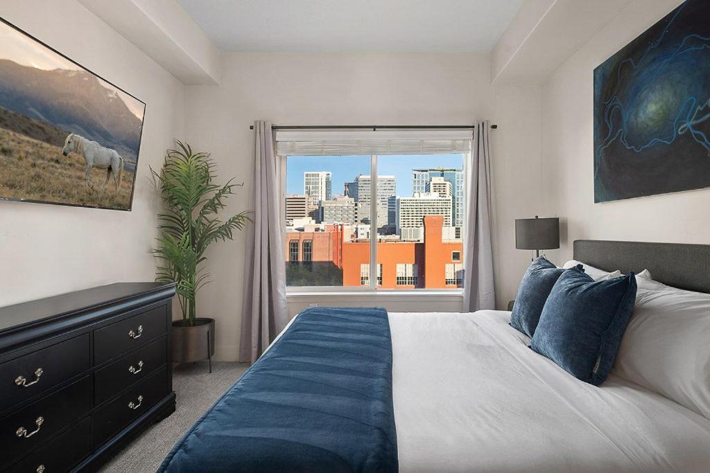 Convention Ctr - Stylish 2bd,2ba With Pool,gym And Hot Tub Apartment