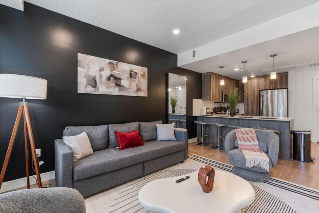 Apartment Cozy 1br W Parking, Near Temple Sq & Delta Ctr