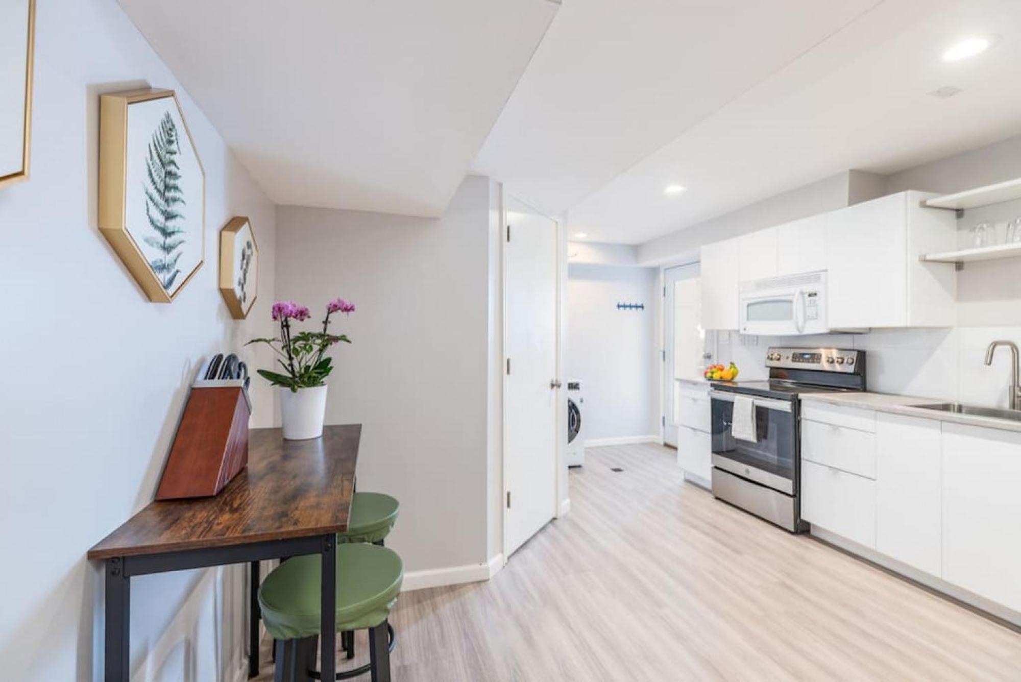 Holiday home Private Pet Friendly Avenues Of Downtown