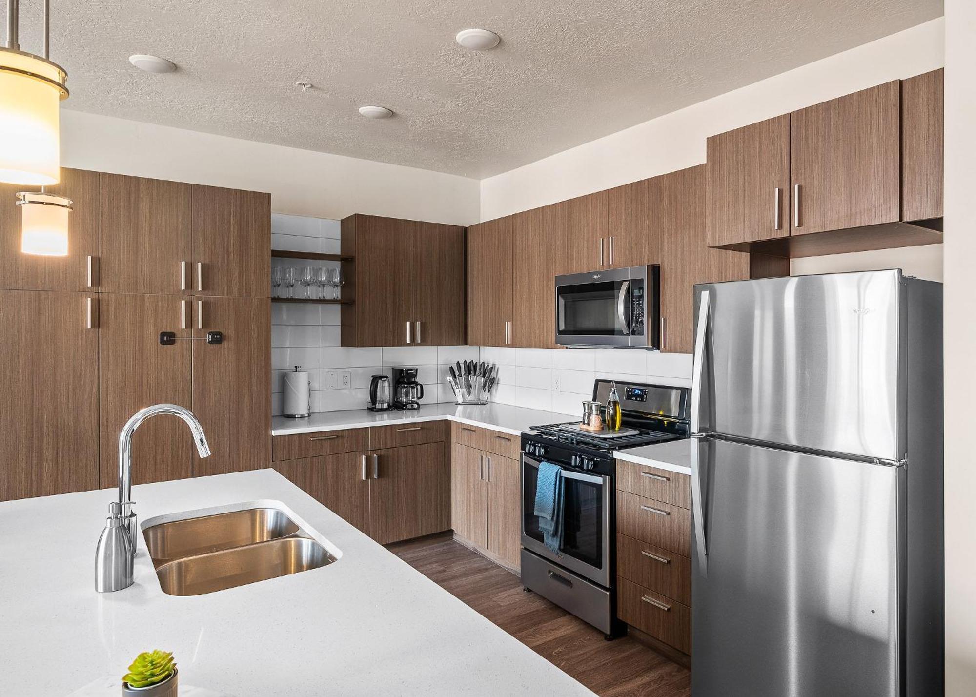 Stunning 1bd Pool, Htub, Gym Near Convention Centre * Salt Lake City