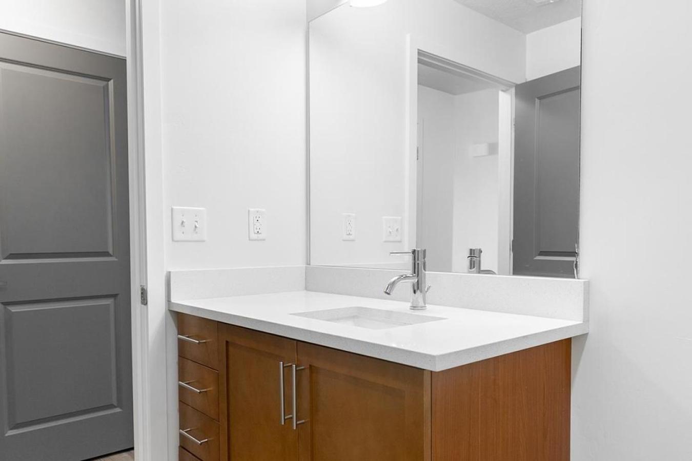 Apartment Landing At Via - 1 Bedroom In Downtown South Salt