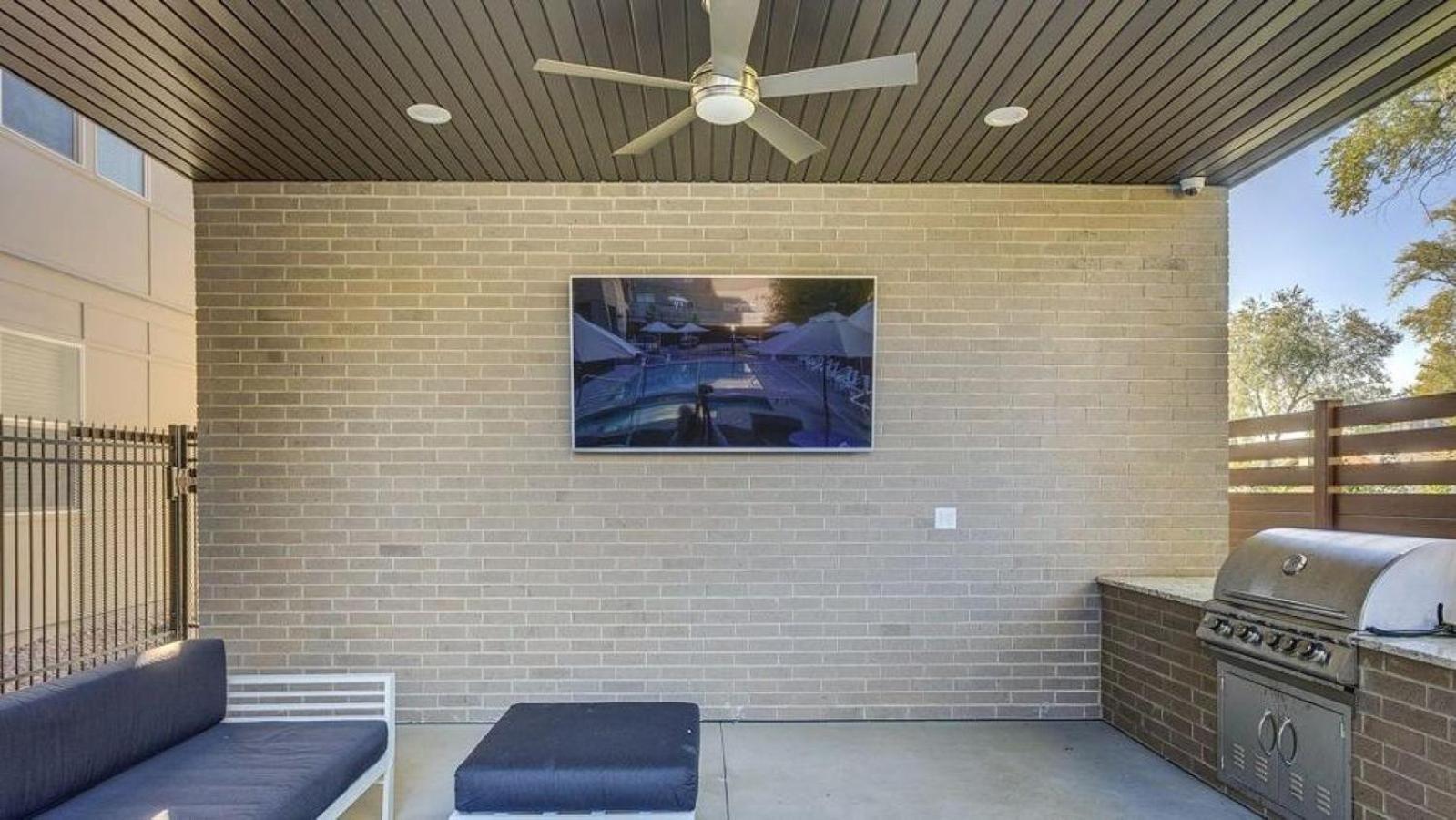 Landing At Via - 1 Bedroom In Downtown South Salt *