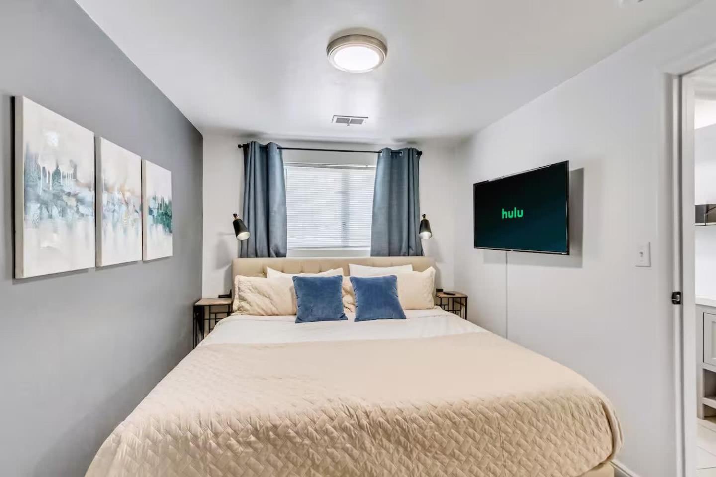 Comfortable 2br Near Capitol Hill & Slc Salt Lake City