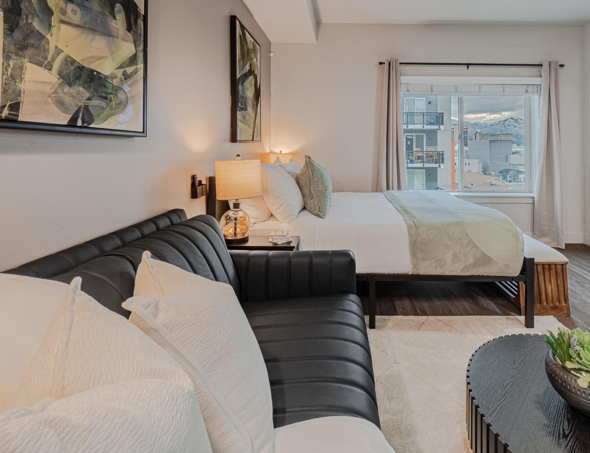 Convention Ctr Studio-designer-spa,pool,gym,parking Apartment Salt Lake City