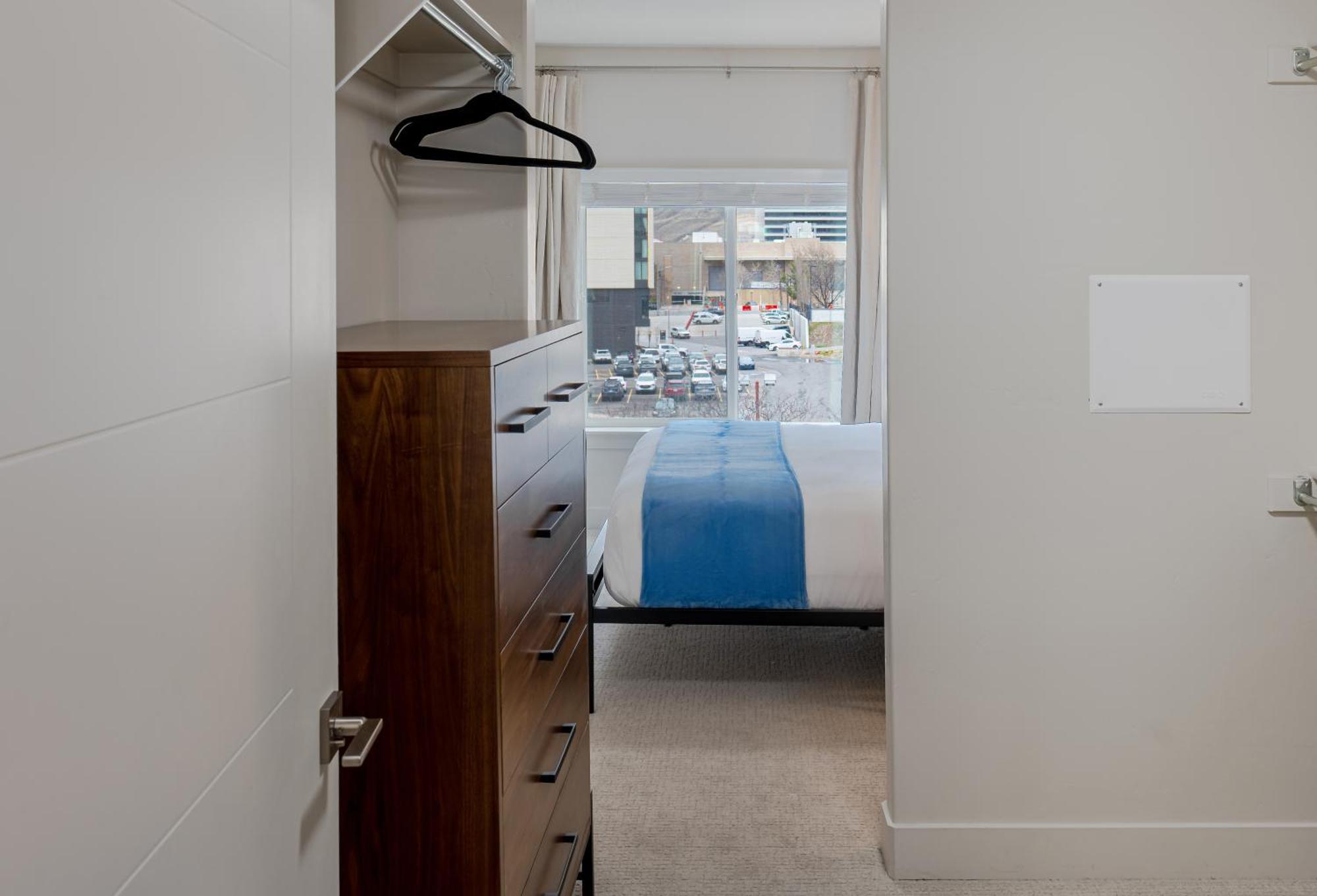 Convention Ctr Bespoke Beauty - 2bd Pool,gym,hot Tub,pkg * Salt Lake City