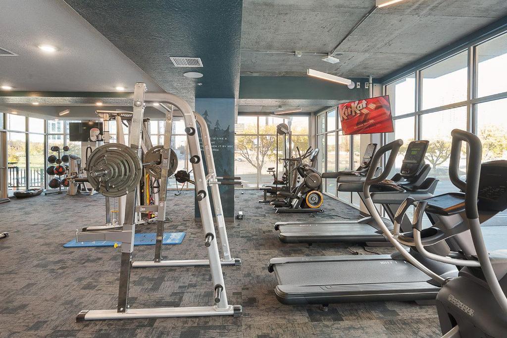 Convention Ctr-spacious 2br 2ba-spa,pool,gym,pkg Apartment Salt Lake City