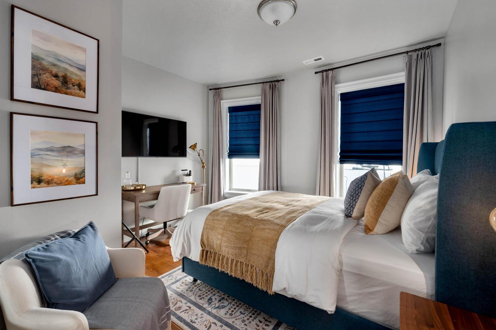 Luxury Downtown Retreat 4br W Hot Tub & Views Salt Lake City