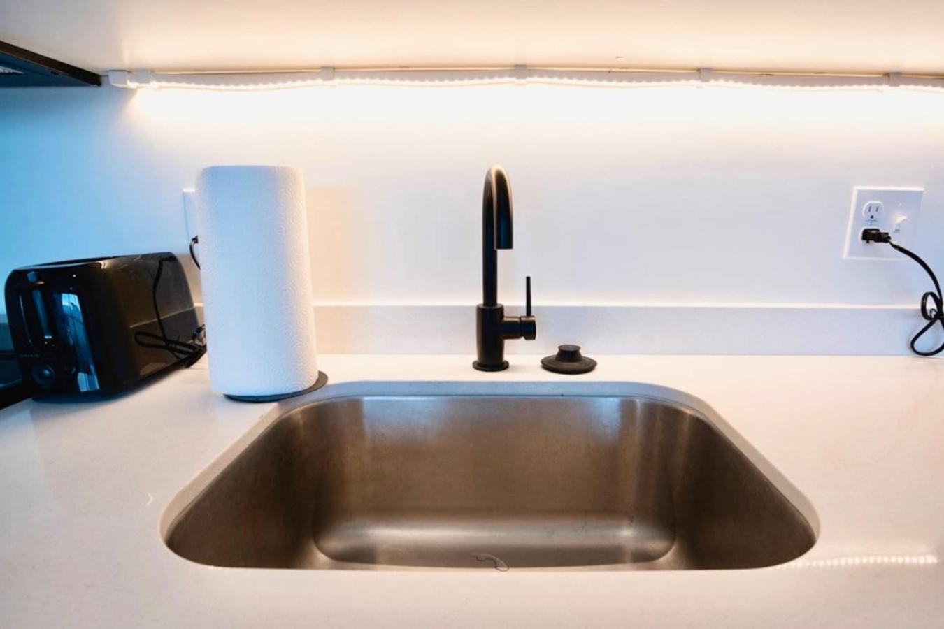 High Altitude Penthouse Dt Gym Free Parking Mt View Apartment Salt Lake City