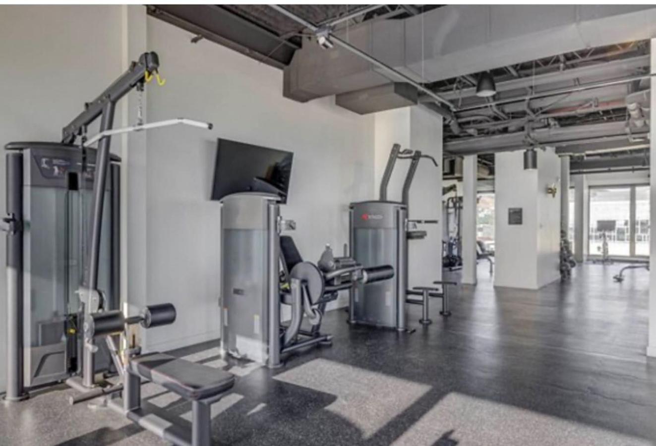 Downtown Cozy Vista Dt Gym Free Parking Apartment *