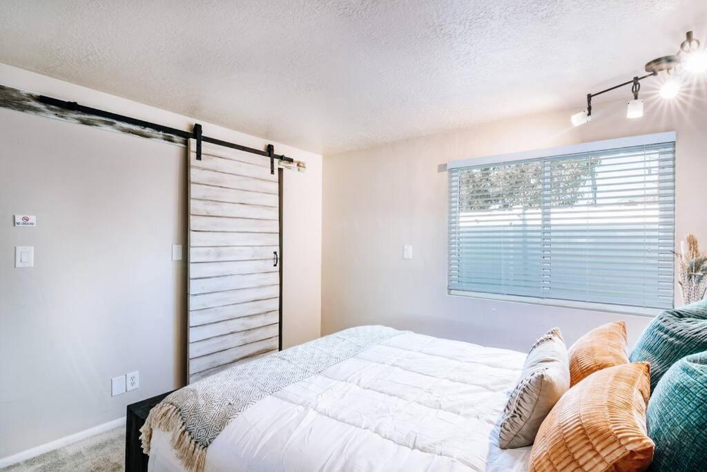 Unique Dt Uofu 2bd And1ba Duplex King Full *